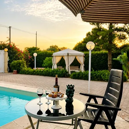 Roberta Pool&relax - Fontanebianche Villa Fontane Bianche